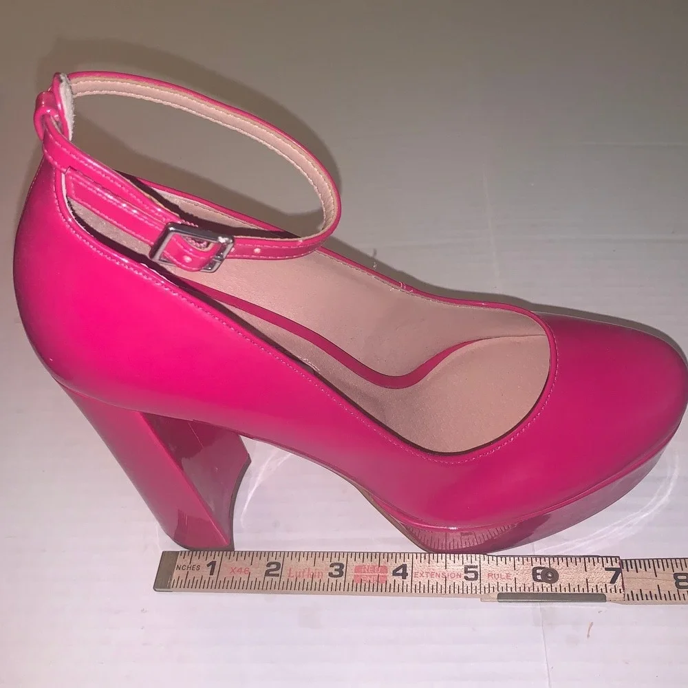 Chelsea & Violet Mia Pink Patent Ankle Strap Platform Block Heel Pumps Size 6.5